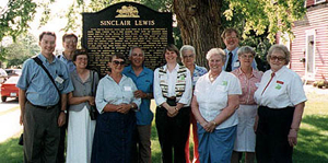 Members visiting the Sinclair Lewis Boyhood home in 1997
